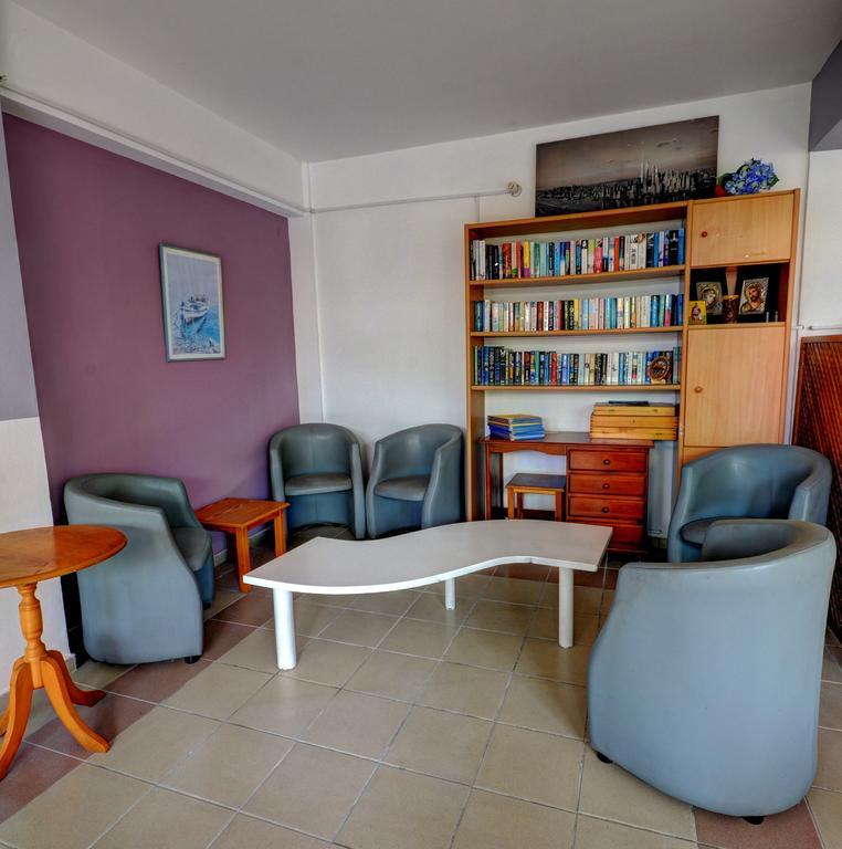Renos Apartments Polis Buitenkant foto
